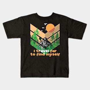 I travel far to find myself Kids T-Shirt